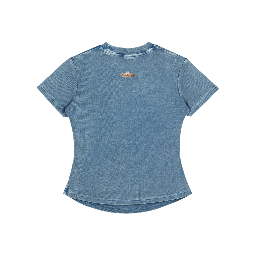 Ashen Silhouette Crop