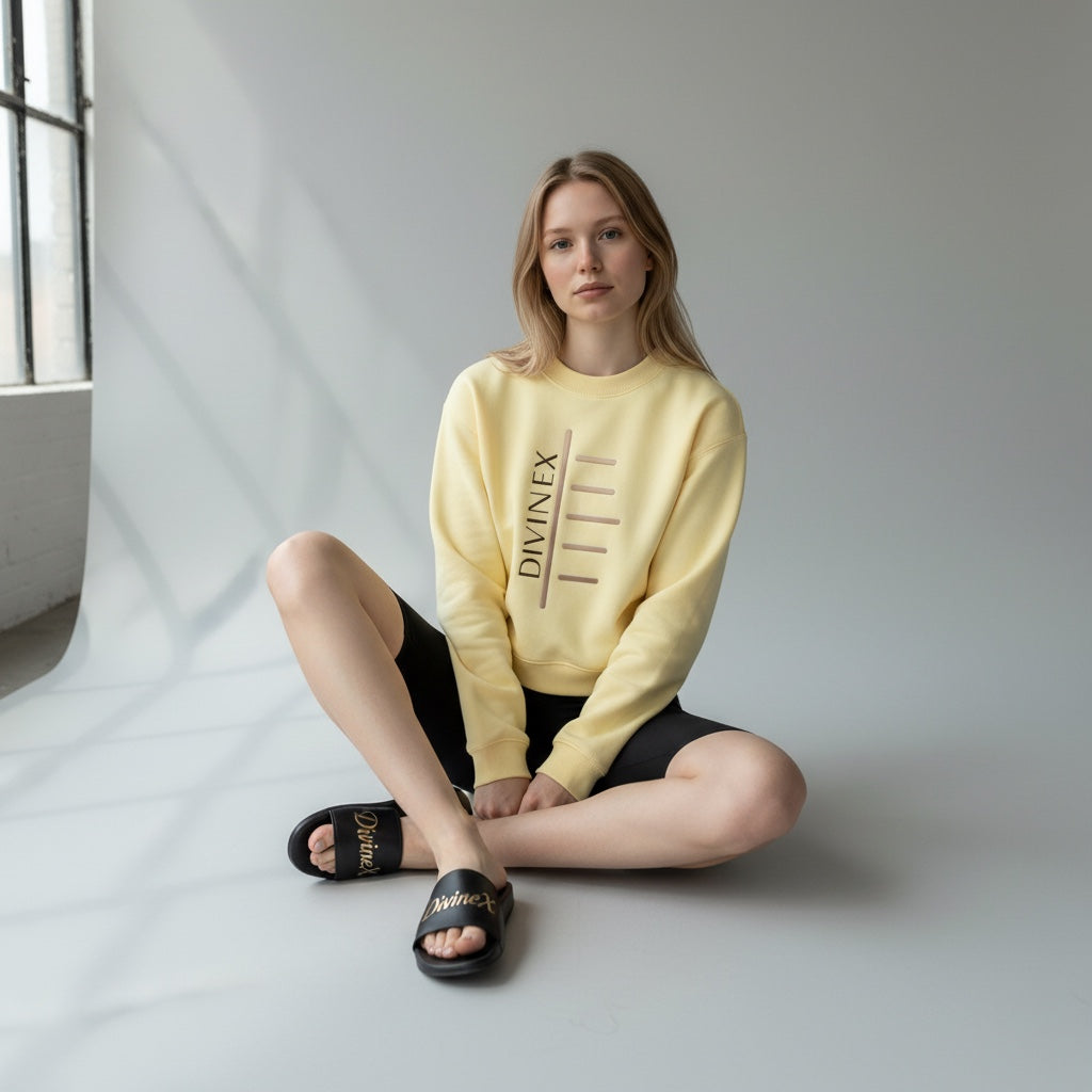 Nocturne Mock-Neck Crew